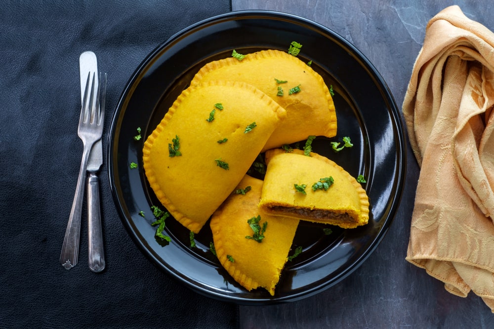 Caribbean Style Chicken Patties (12Pcs)