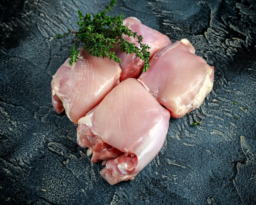 Chicken Thigh Whole Boneless (1Kg)