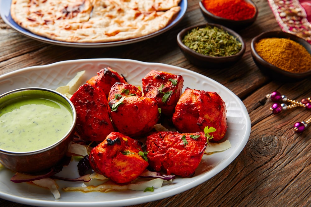 Marinated Chicken Tikka Boneless (1kg)