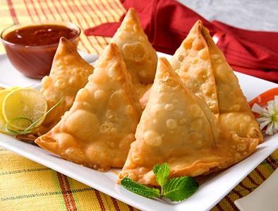 Frozen Fried Vegetable Samosa 75G (10Pcs)